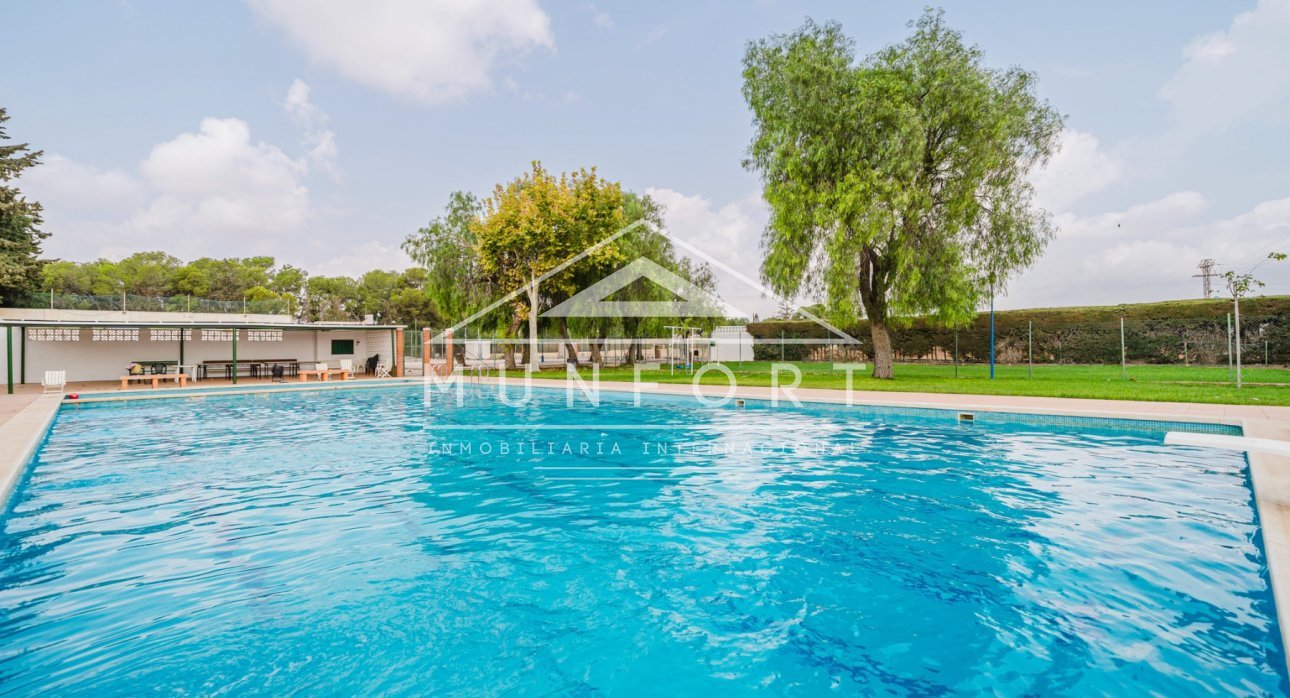 Resale - Villas -
Pozo Estrecho