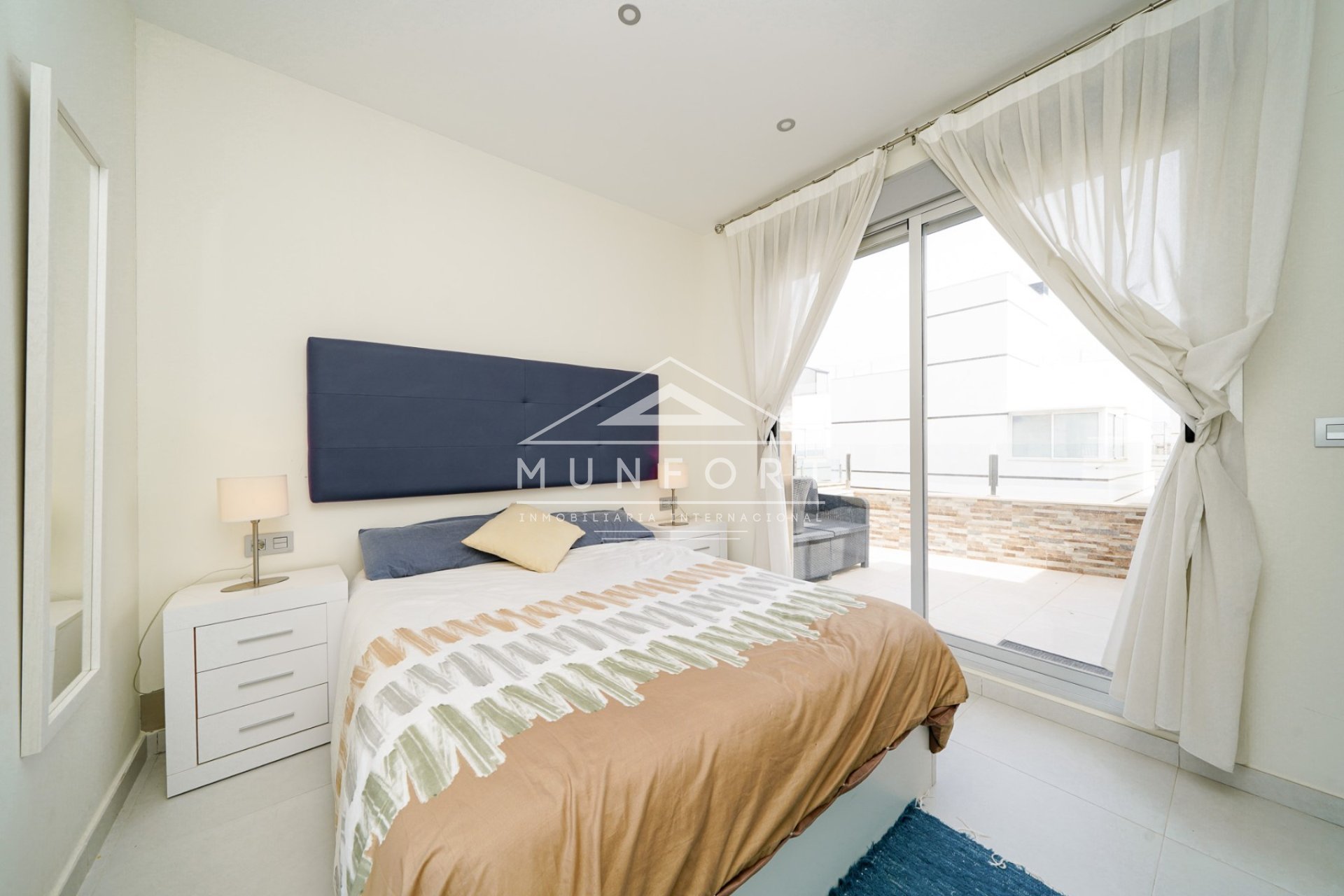 Resale - Villas -
Rojales