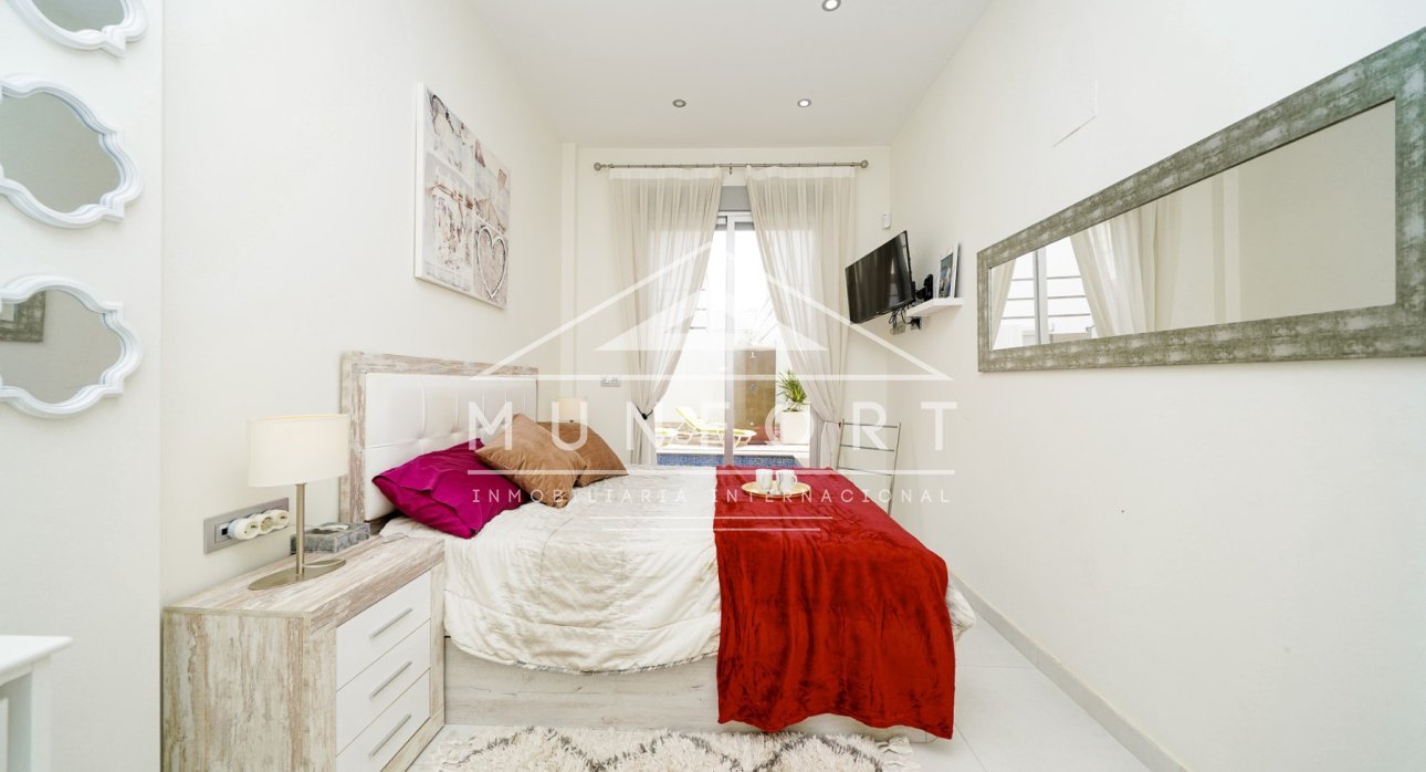 Resale - Villas -
Rojales