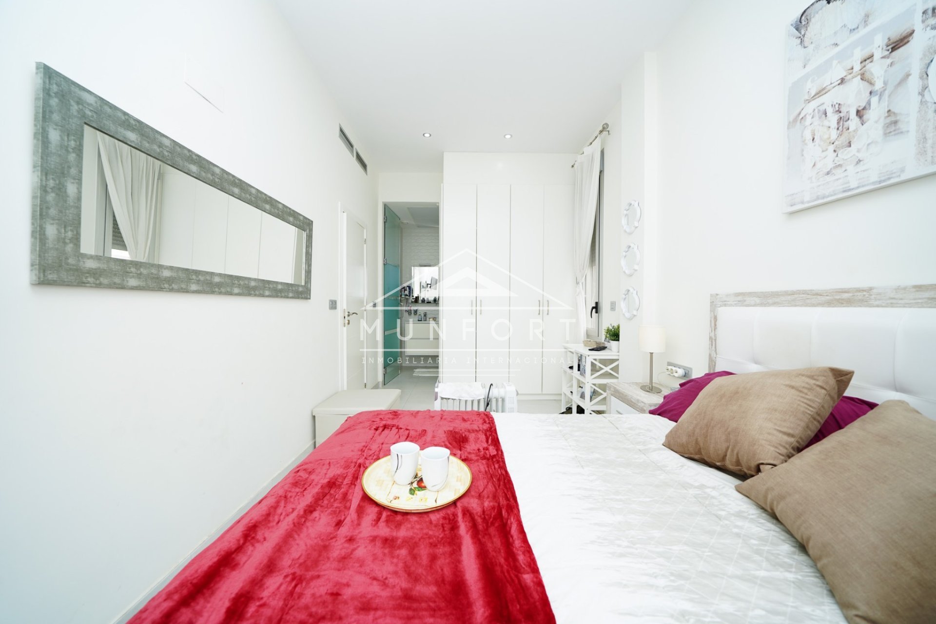 Resale - Villas -
Rojales