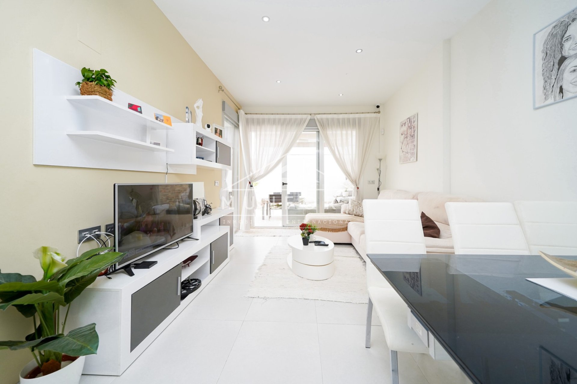 Resale - Villas -
Rojales