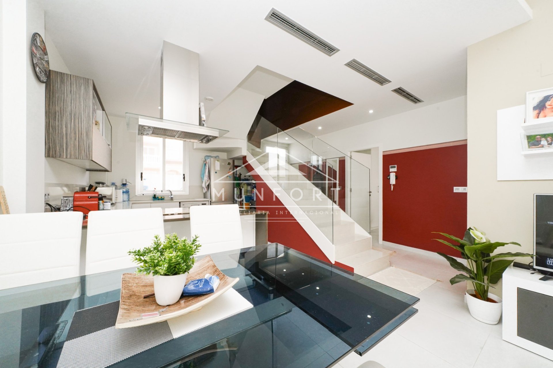 Resale - Villas -
Rojales