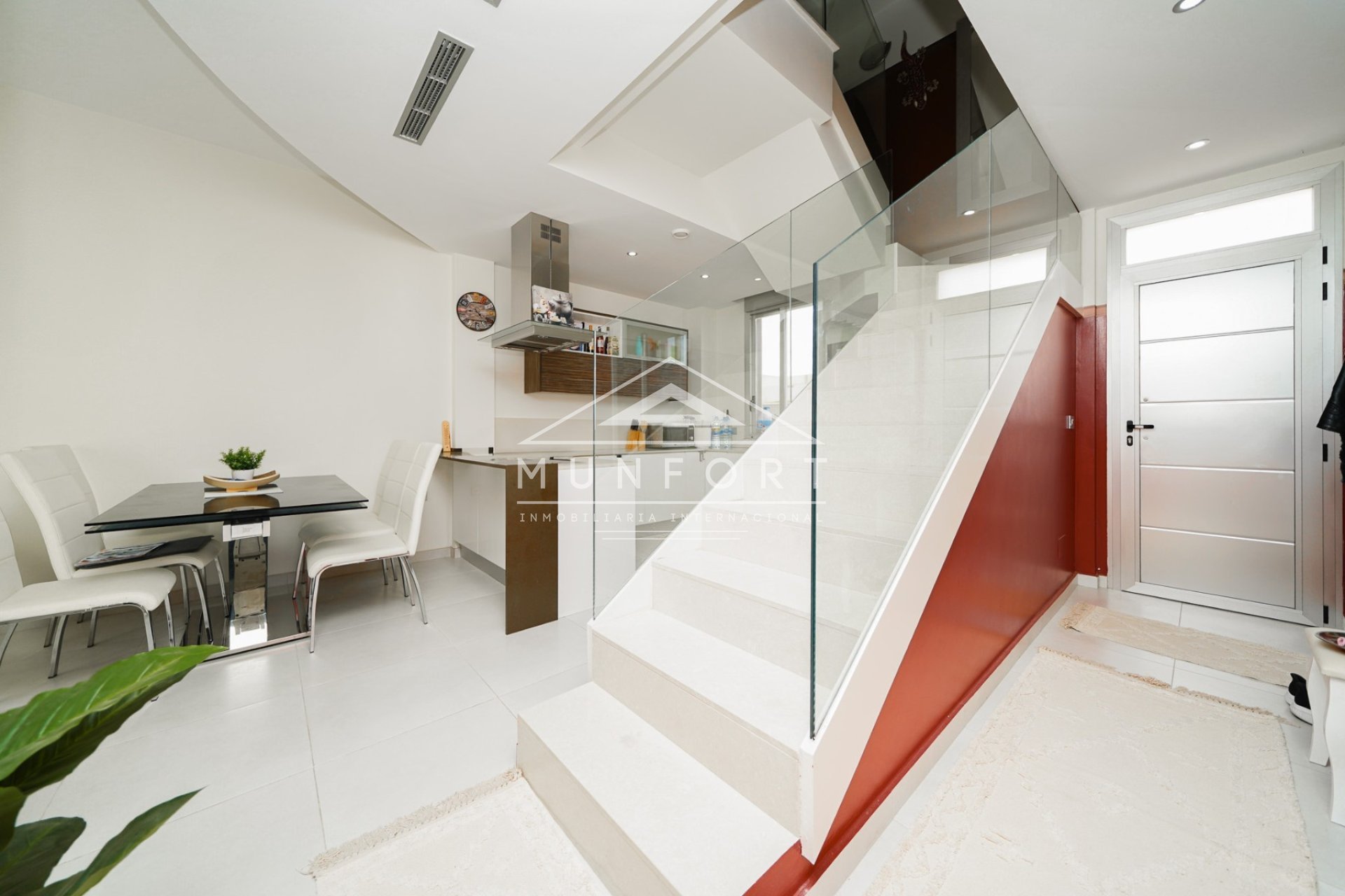 Resale - Villas -
Rojales