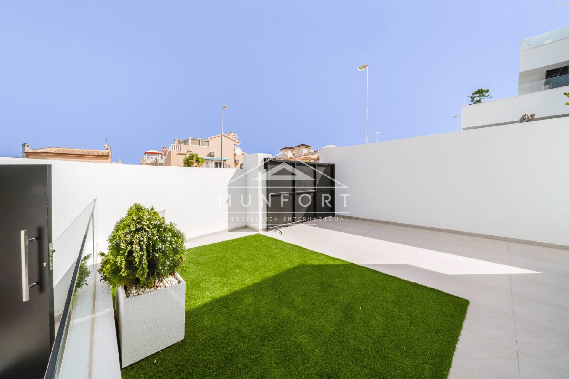 Resale - Villas -
Rojales