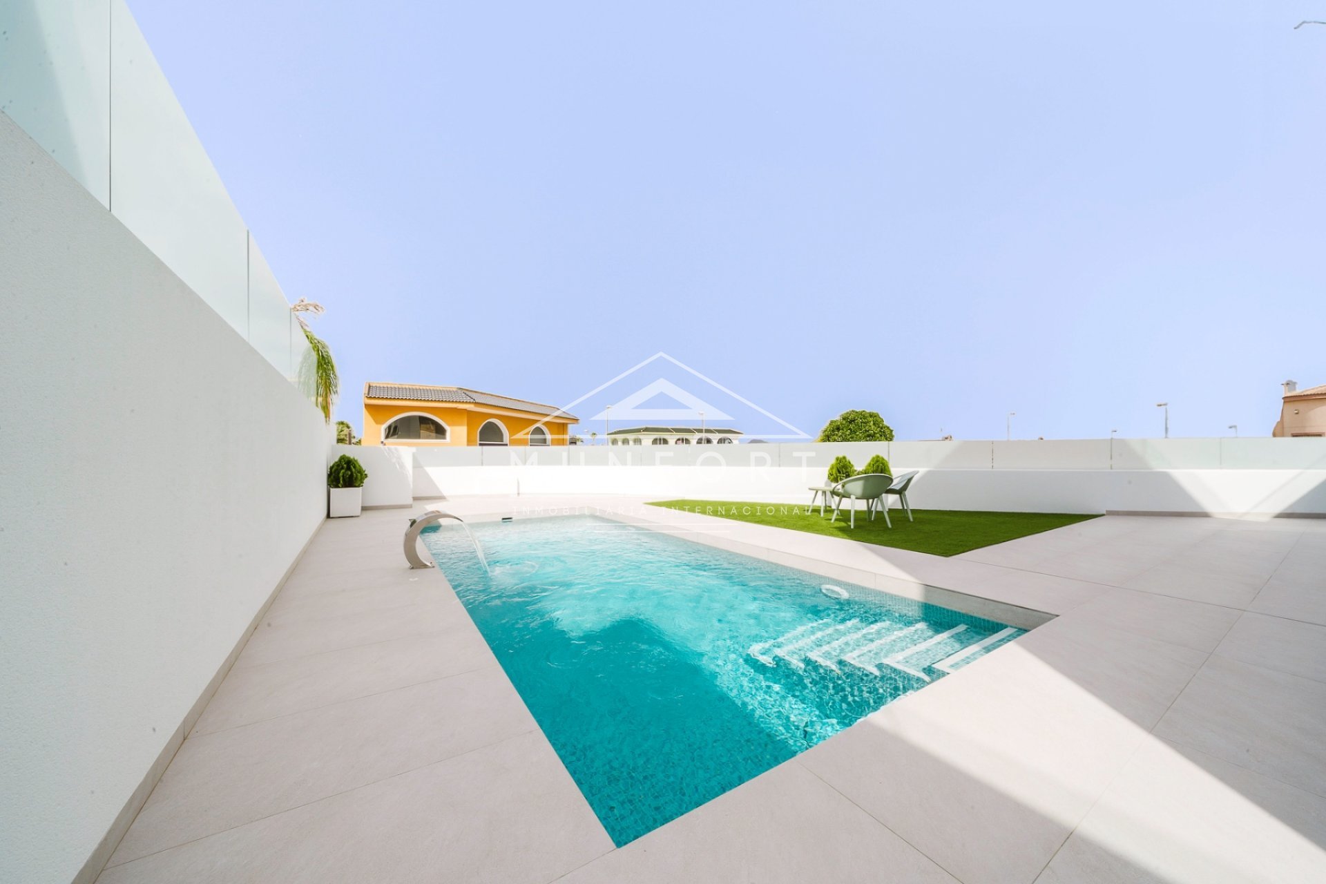 Resale - Villas -
Rojales