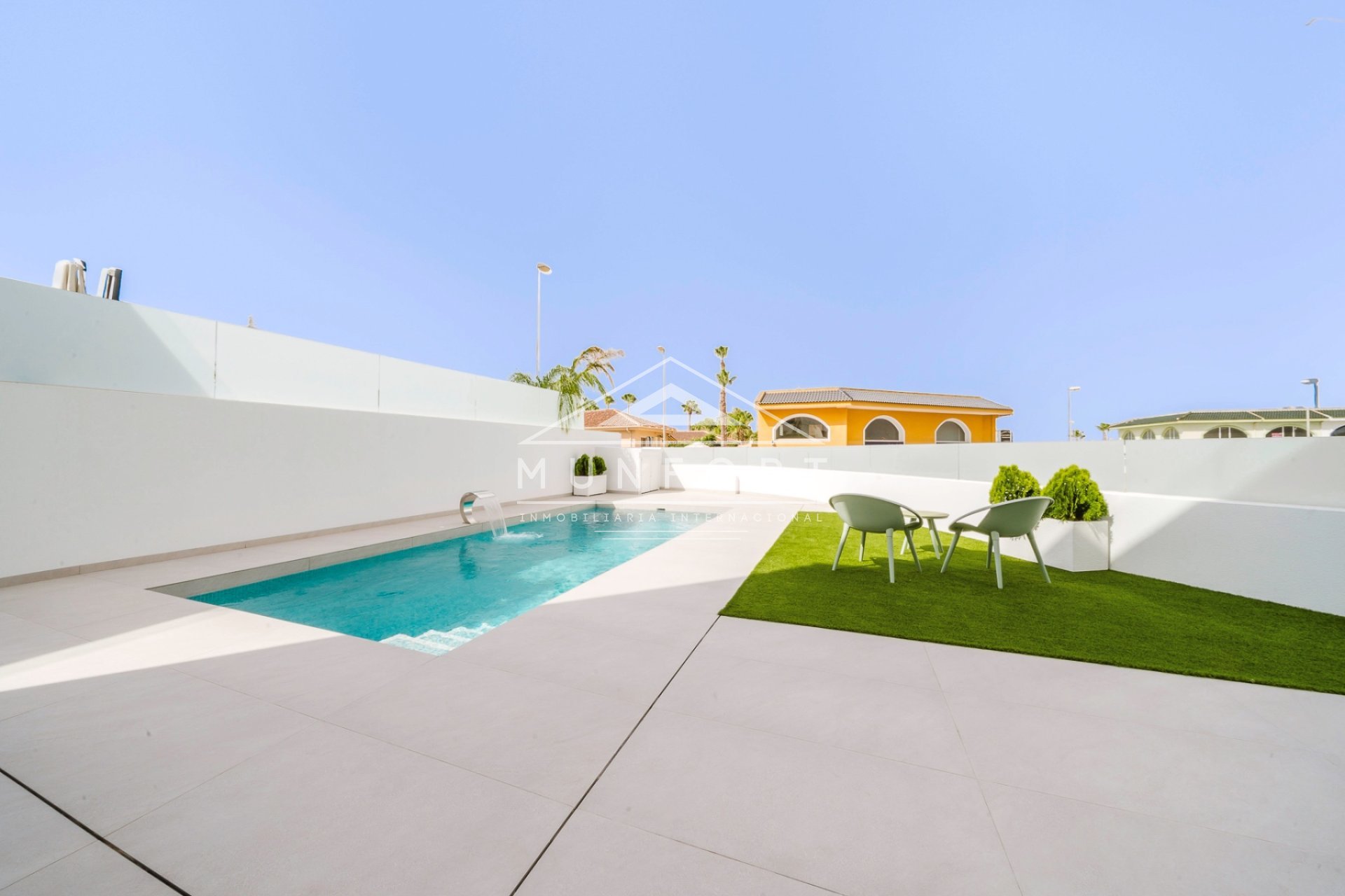 Resale - Villas -
Rojales