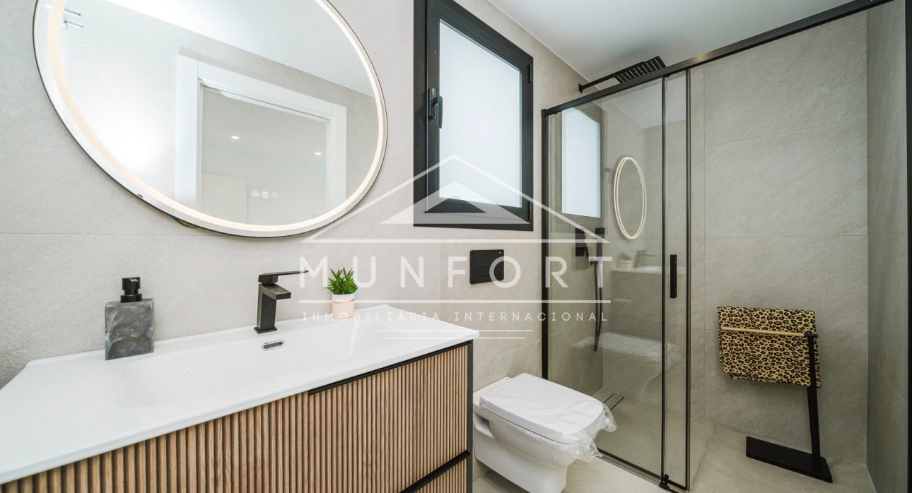 Resale - Villas -
Rojales