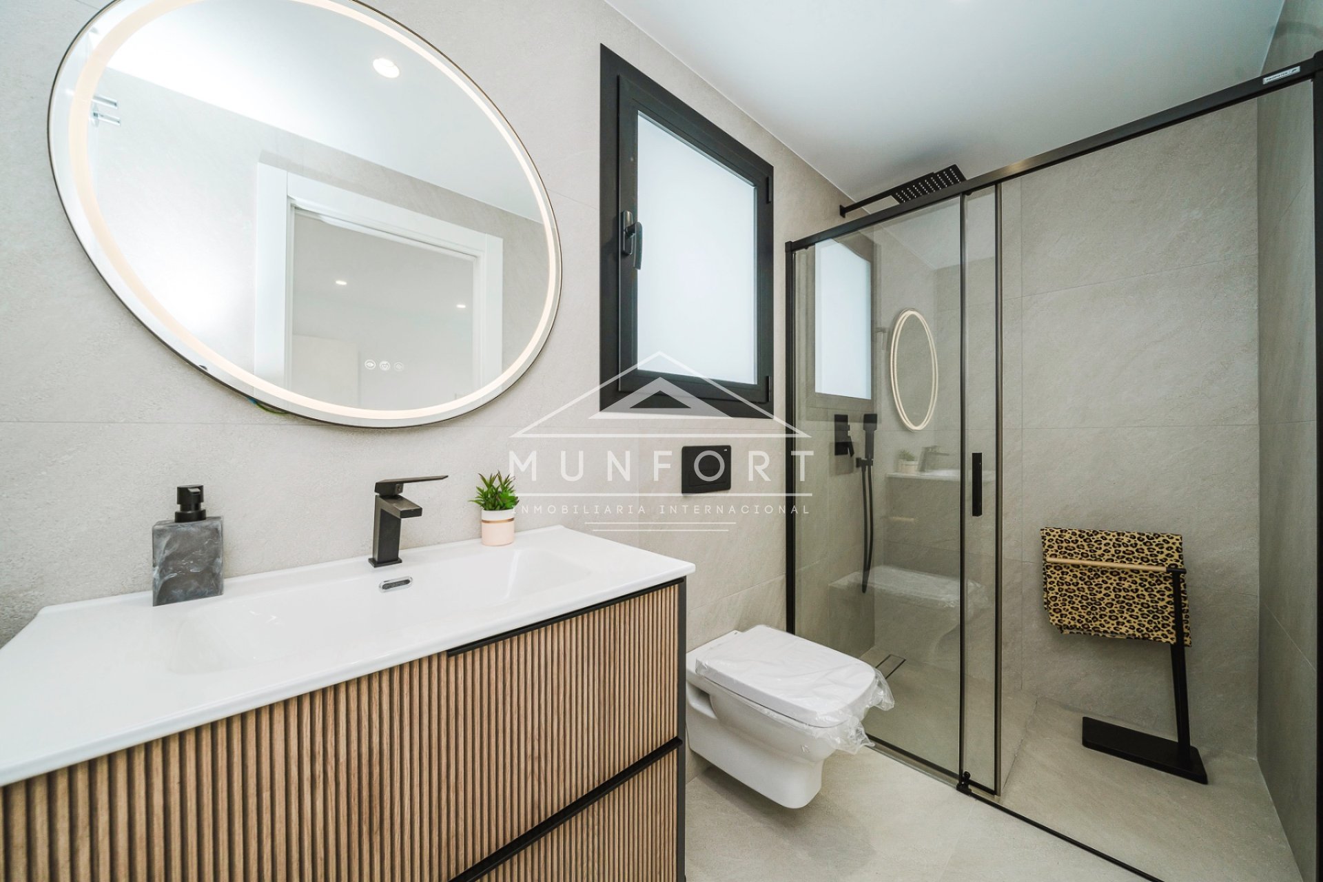 Resale - Villas -
Rojales