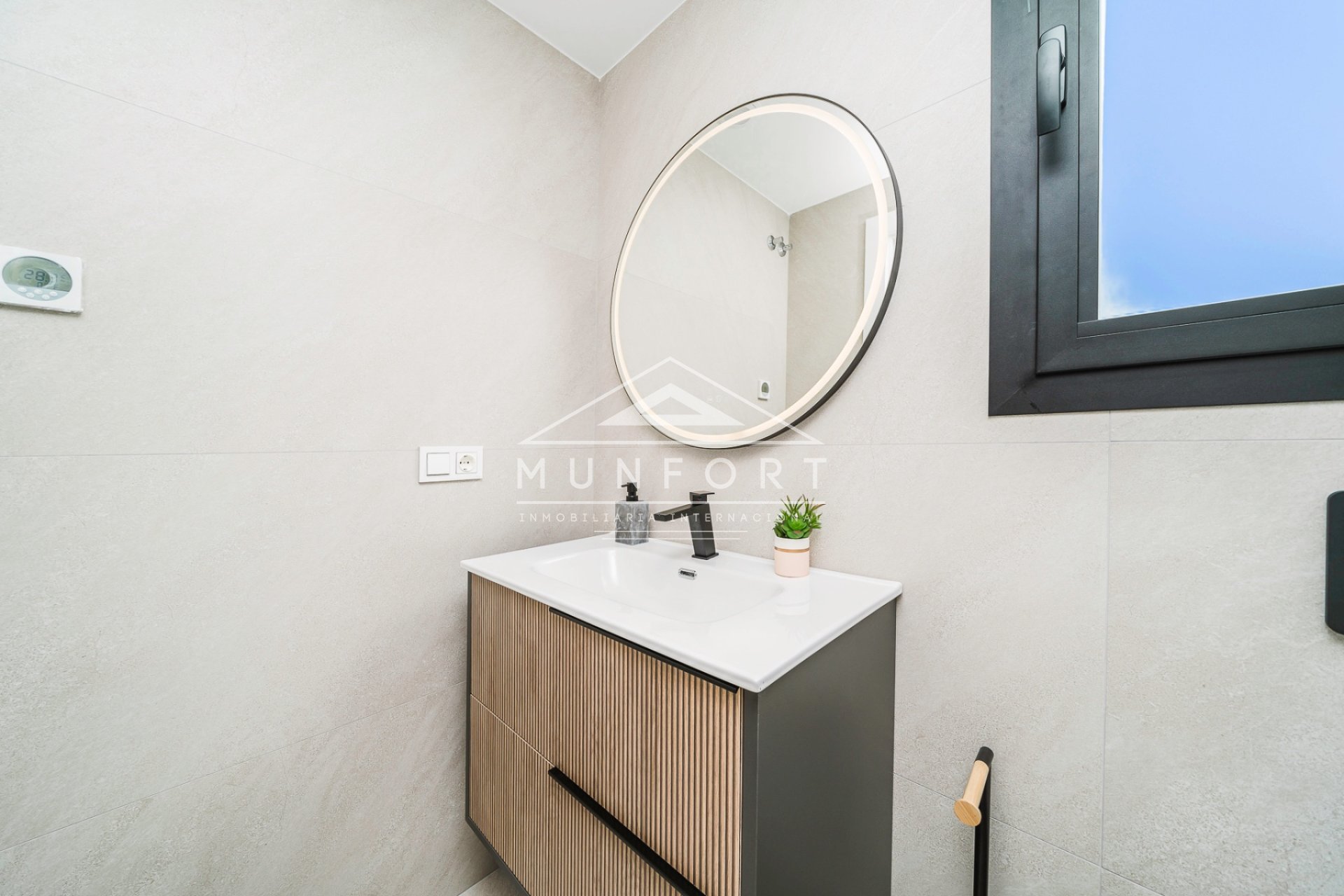 Resale - Villas -
Rojales