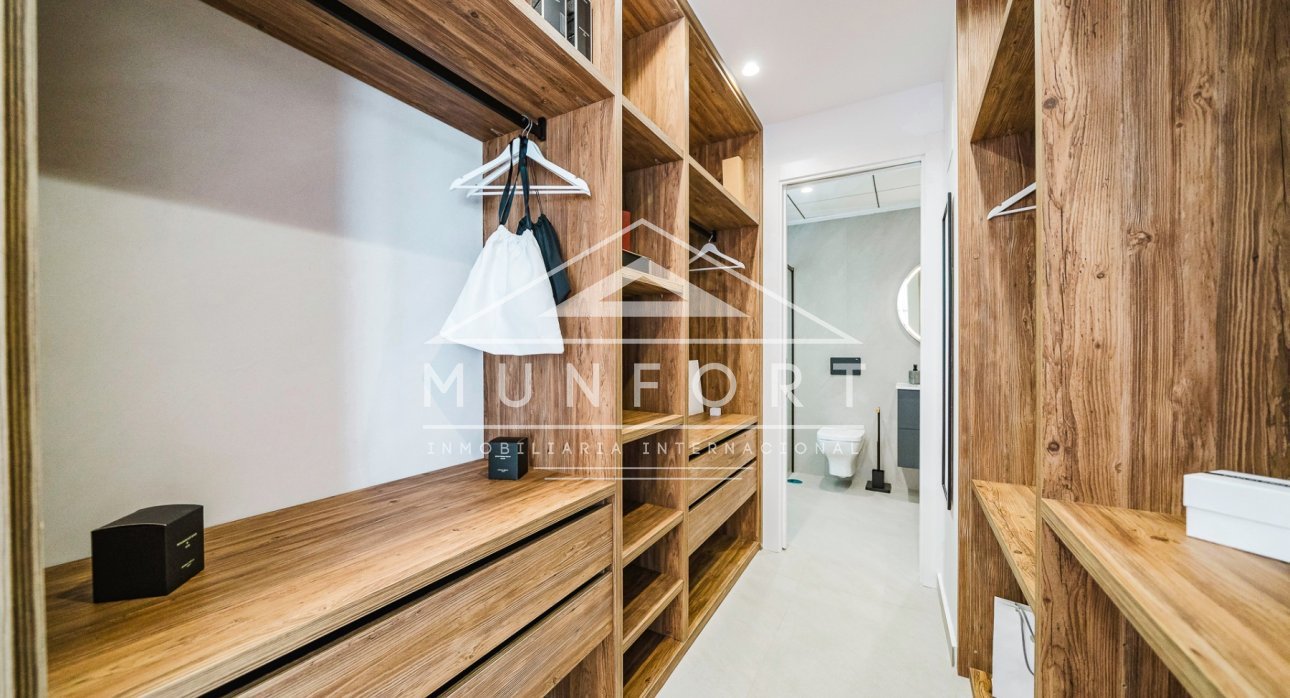 Resale - Villas -
Rojales