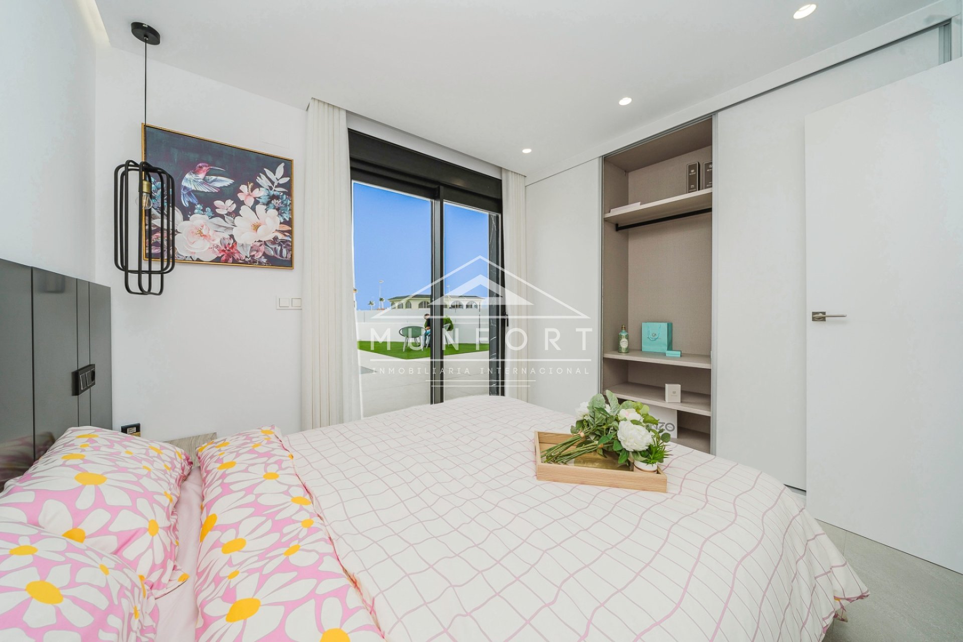 Resale - Villas -
Rojales