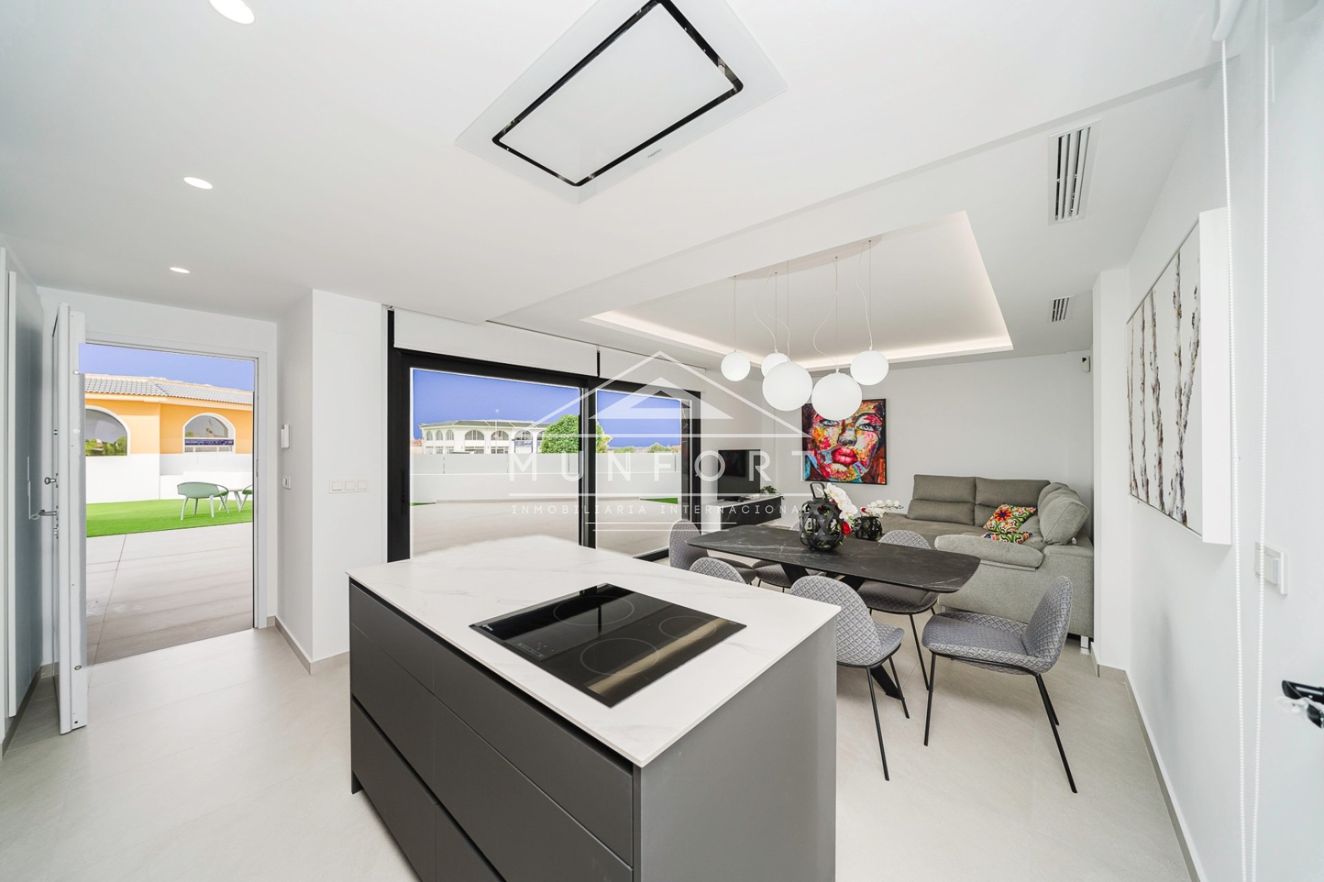 Resale - Villas -
Rojales