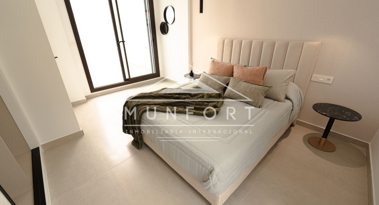 Resale - Villas -
Rojales