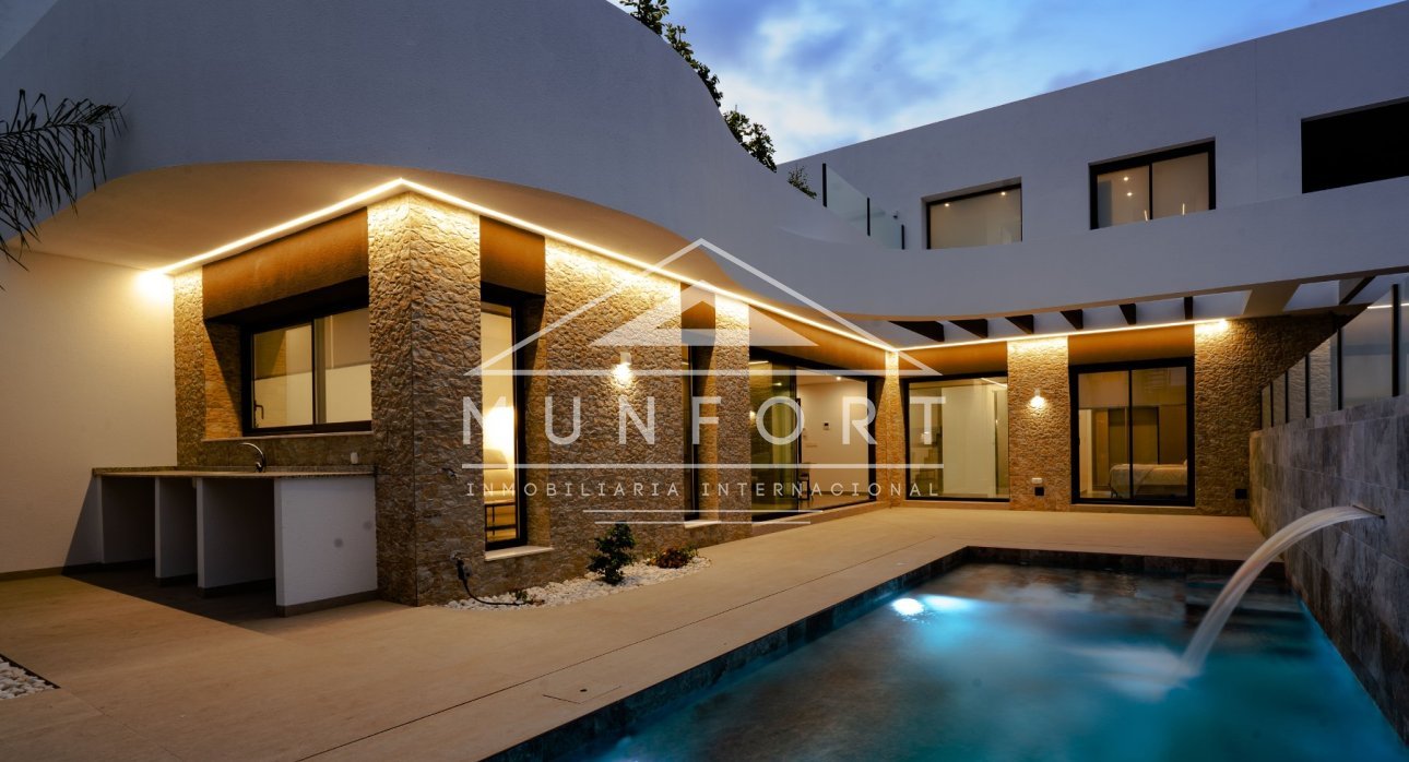 Resale - Villas -
Rojales