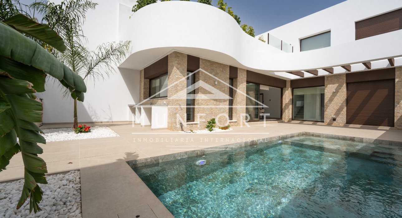 Resale - Villas -
Rojales