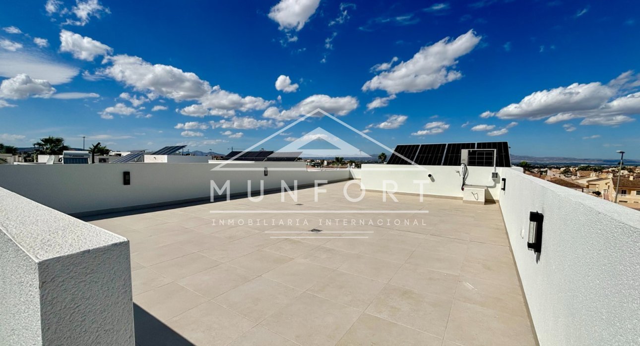 Resale - Villas -
Rojales