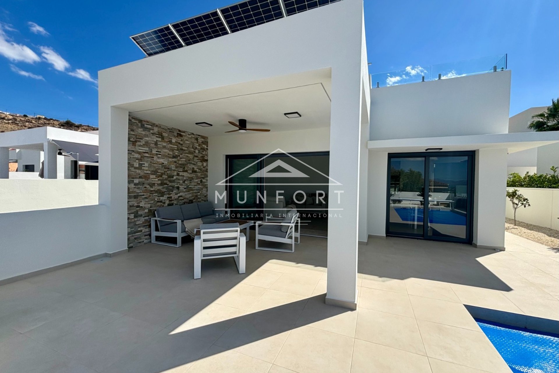 Resale - Villas -
Rojales