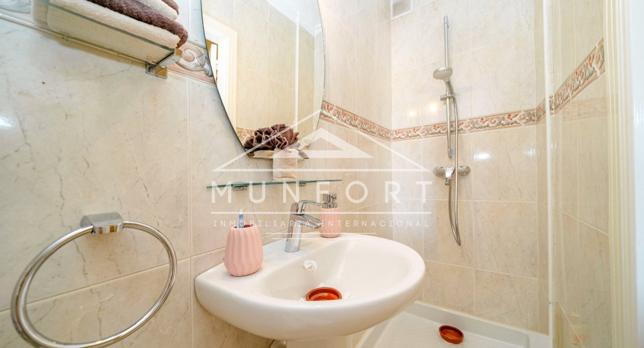 Resale - Villas -
Rojales