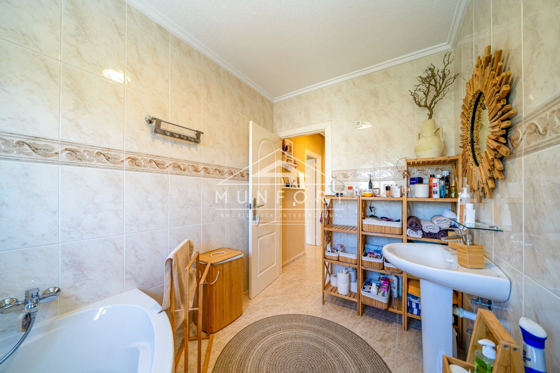 Resale - Villas -
Rojales