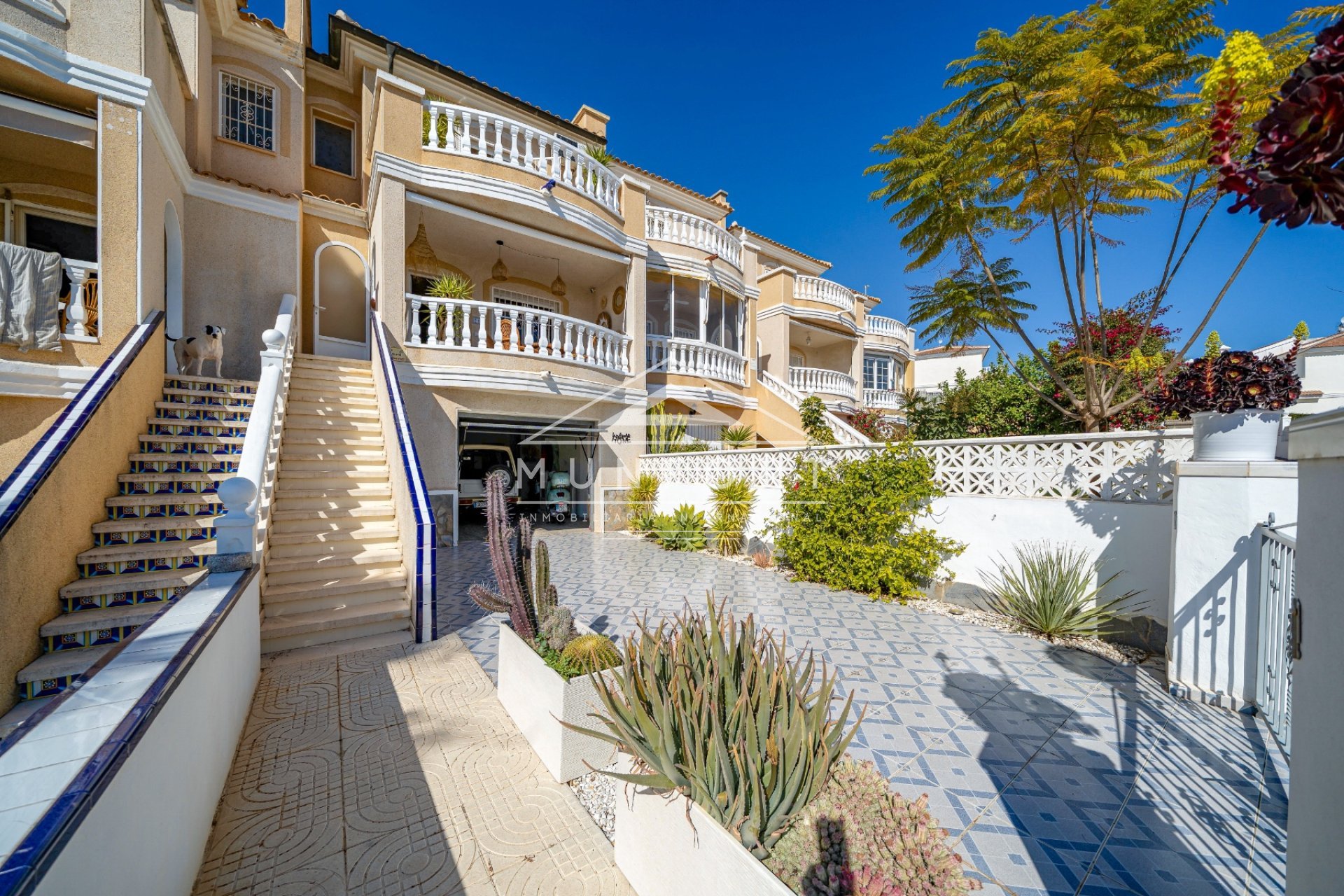 Resale - Villas -
Rojales