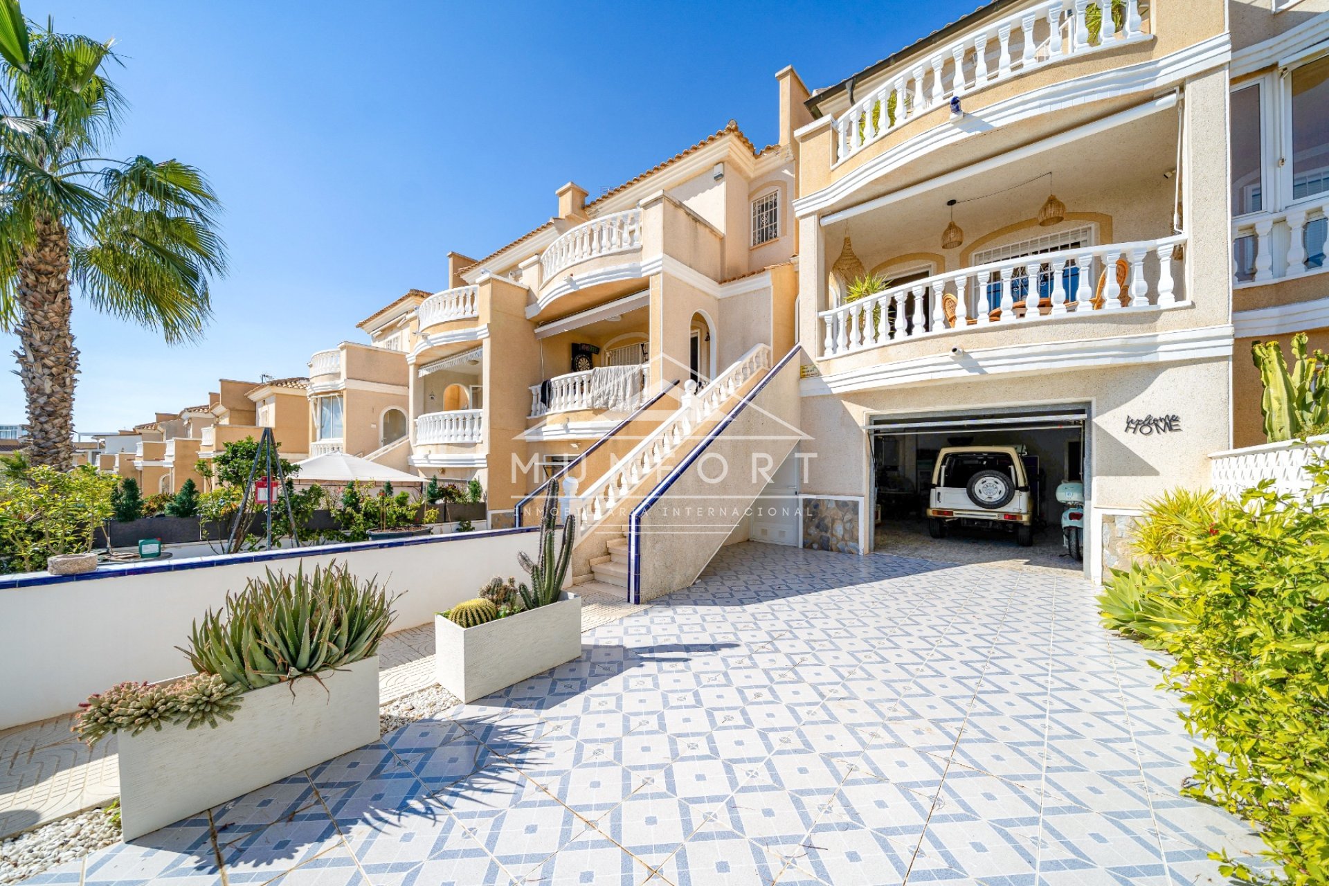 Resale - Villas -
Rojales