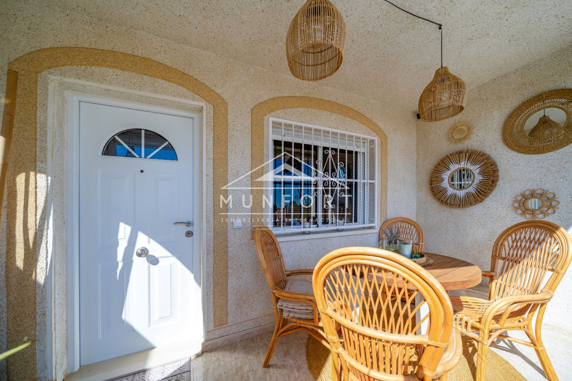 Resale - Villas -
Rojales