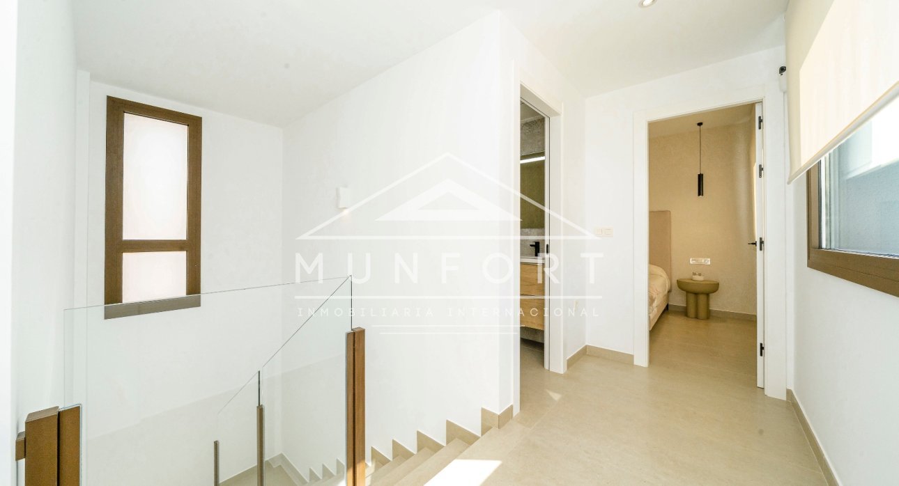 Resale - Villas -
Rojales