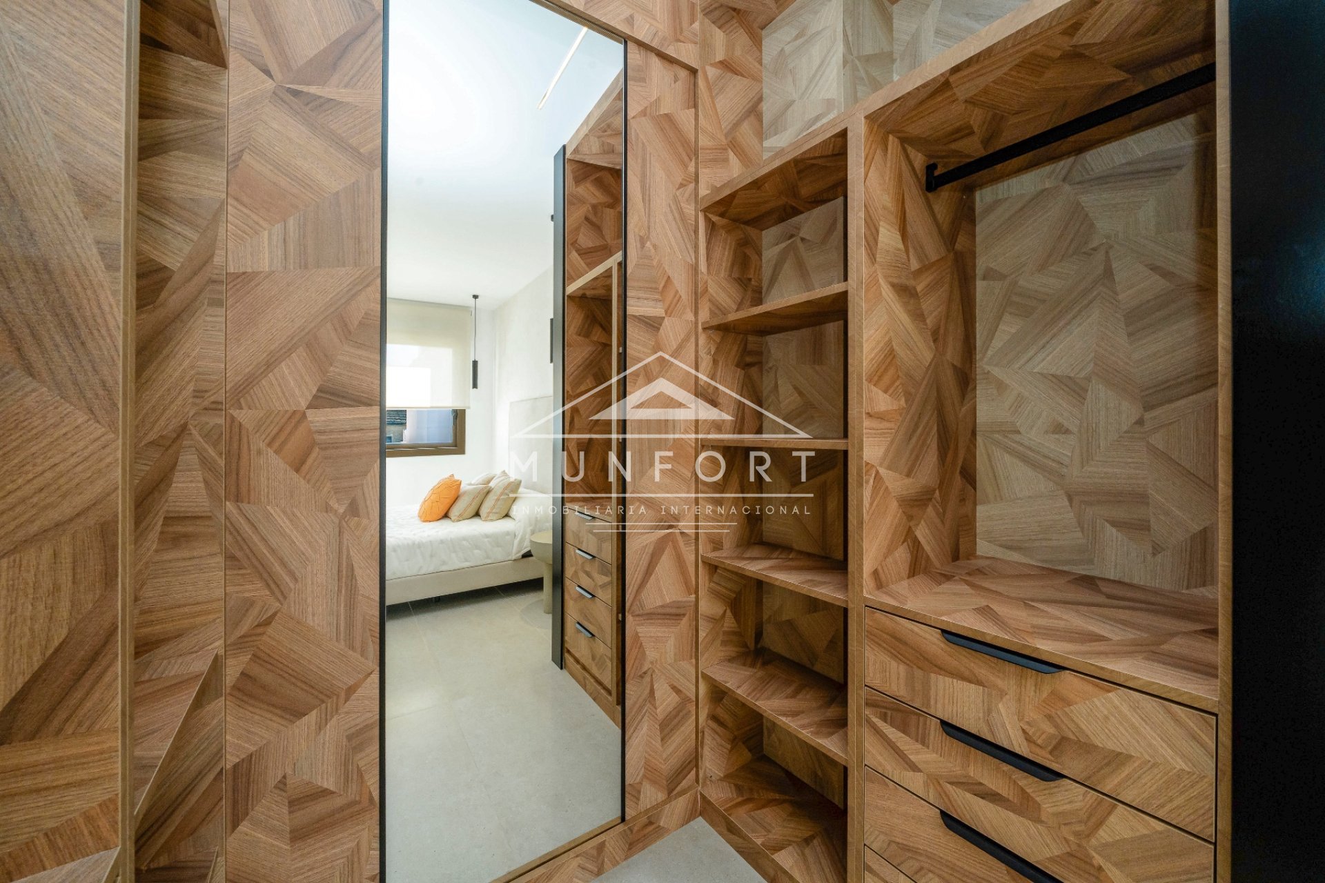 Resale - Villas -
Rojales