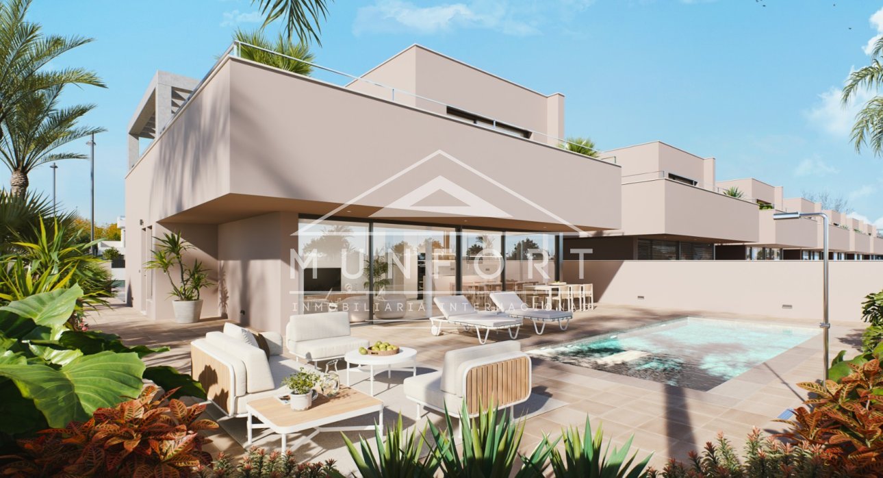 Resale - Villas -
Roldán