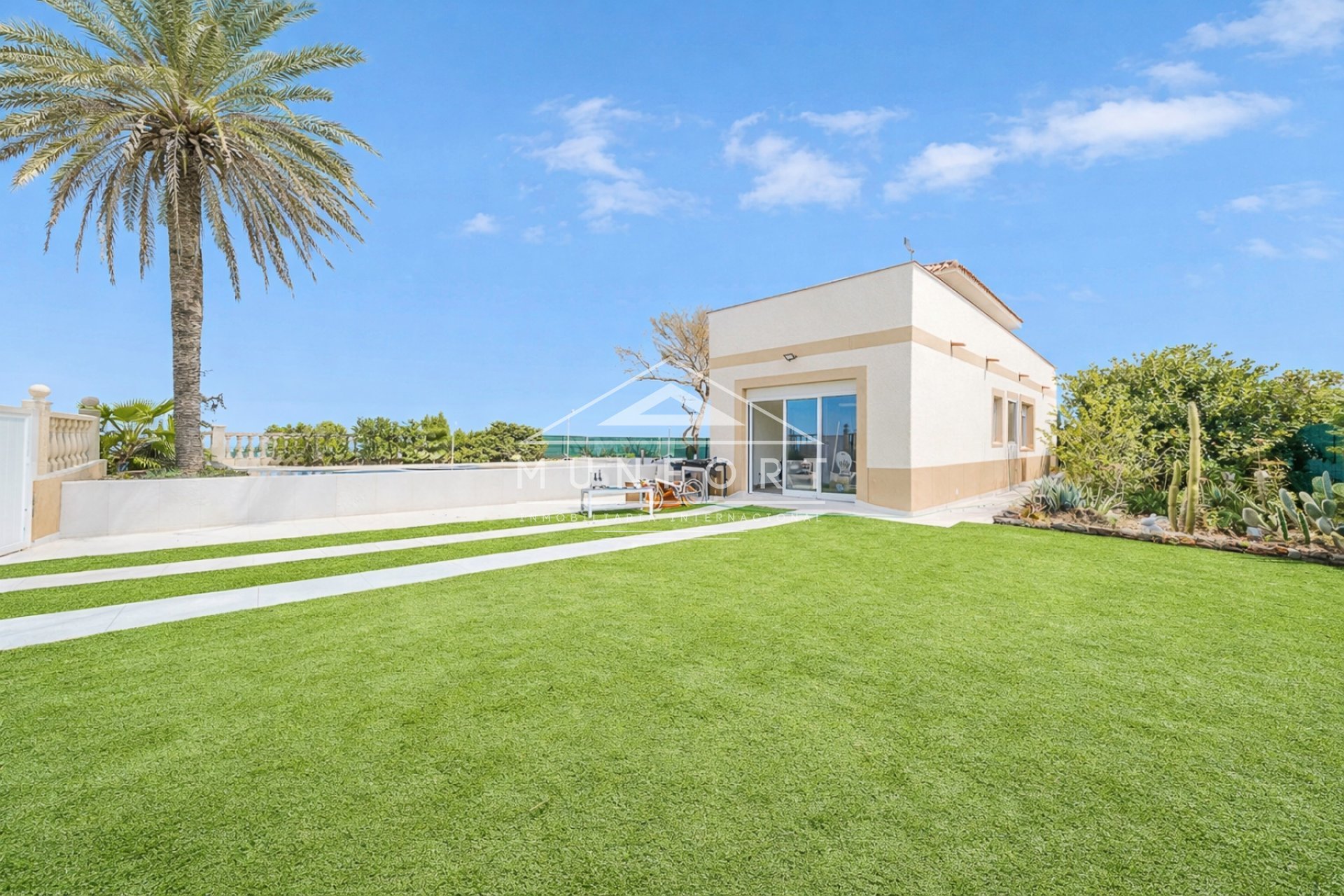 Resale - Villas -
San Javier - La Manga del Mar Menor