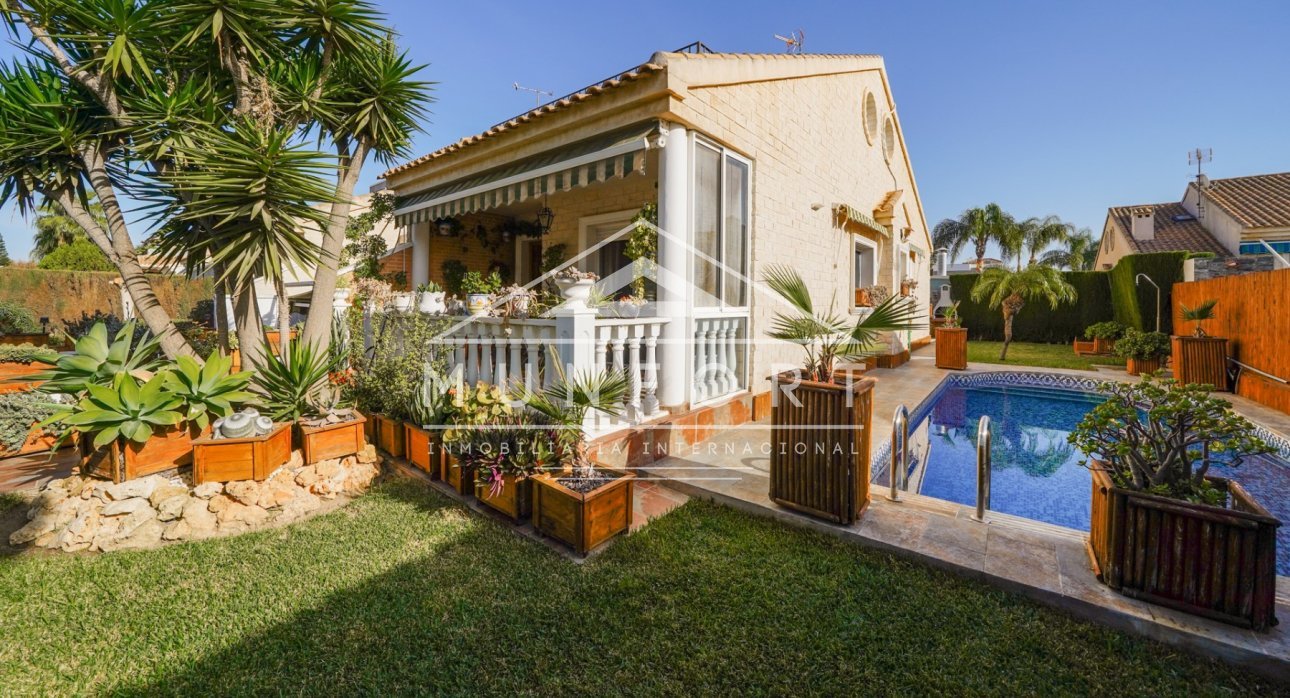 Resale - Villas -
San Javier