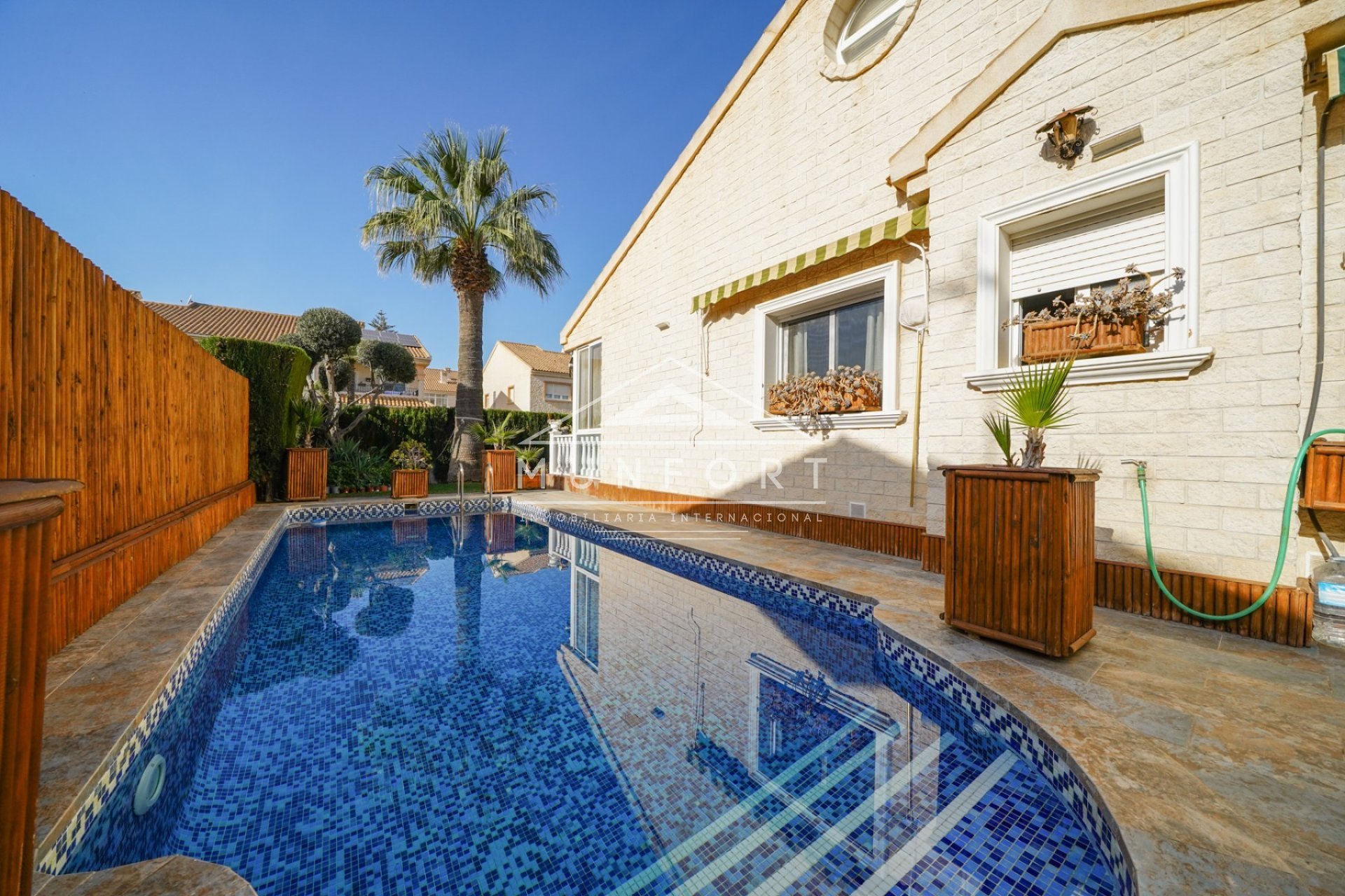 Resale - Villas -
San Javier