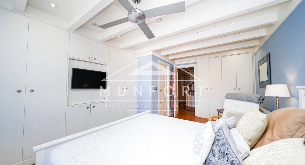 Resale - Villas -
San Javier