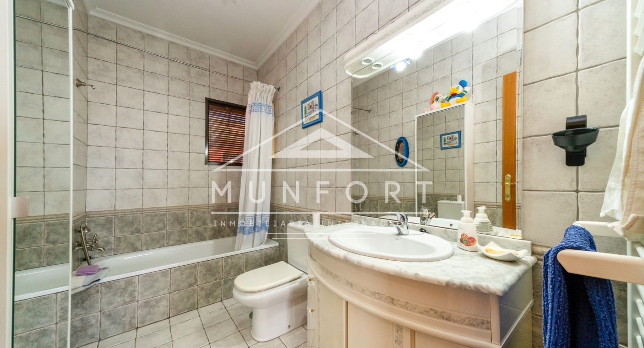 Resale - Villas -
San Javier