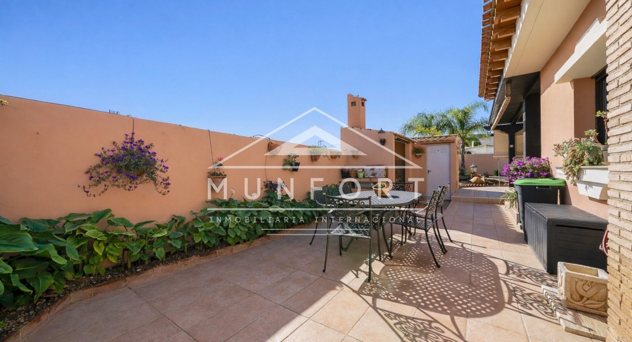 Resale - Villas -
San Javier