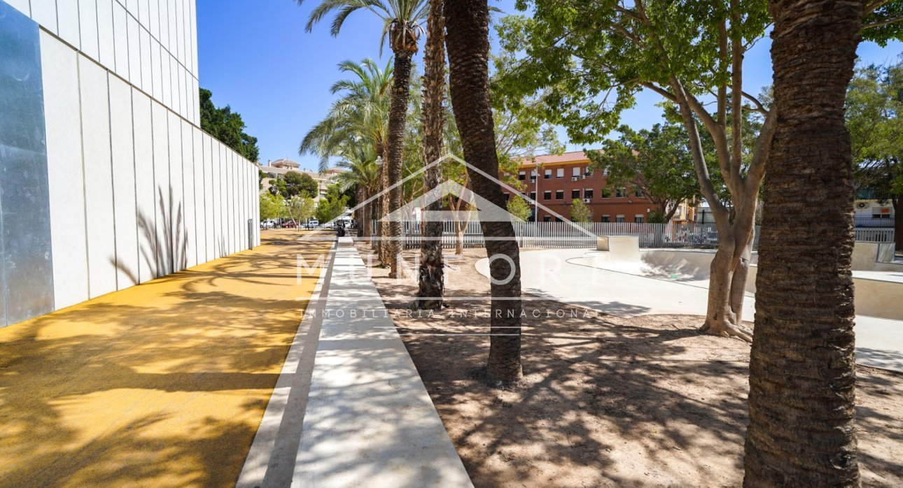 Resale - Villas -
San Javier