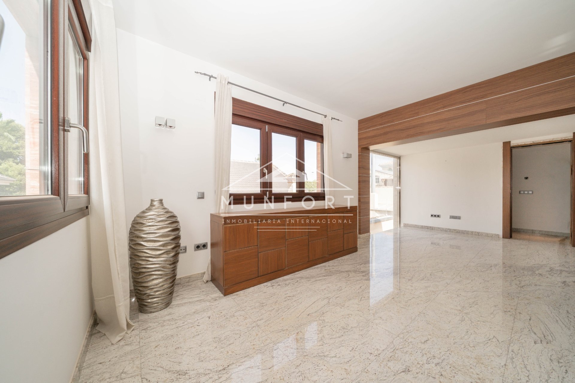 Resale - Villas -
San Javier
