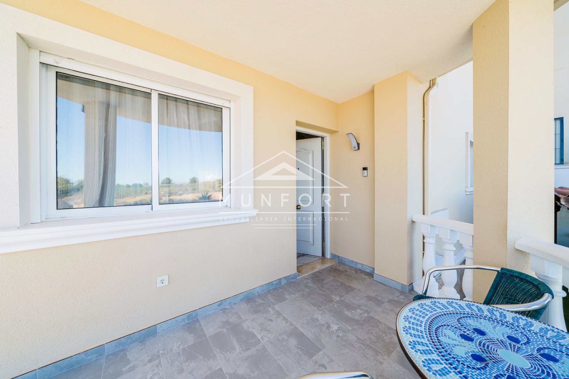 Resale - Villas -
San Miguel de Salinas - Ciudad de las Comunicaciones