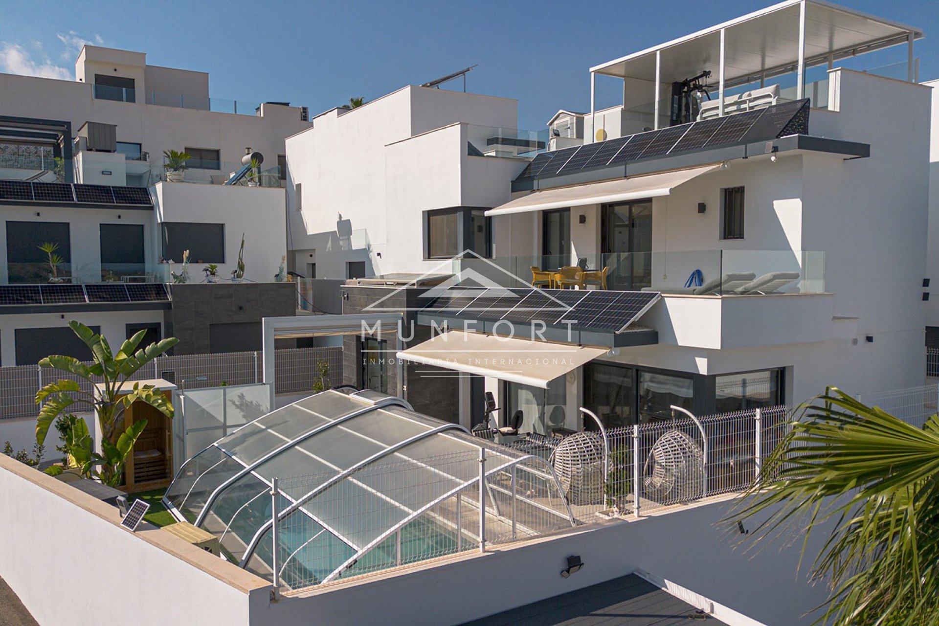 Resale - Villas -
San Miguel de Salinas