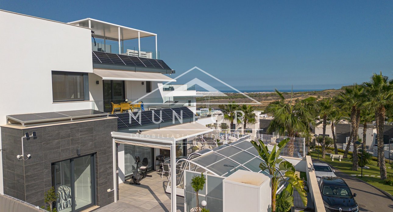 Resale - Villas -
San Miguel de Salinas