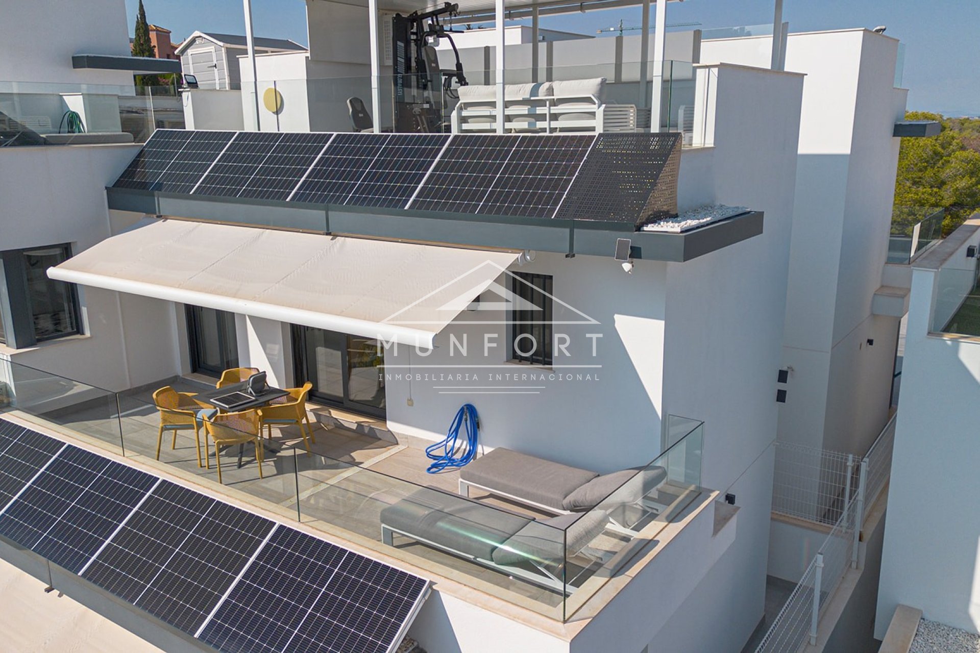 Resale - Villas -
San Miguel de Salinas