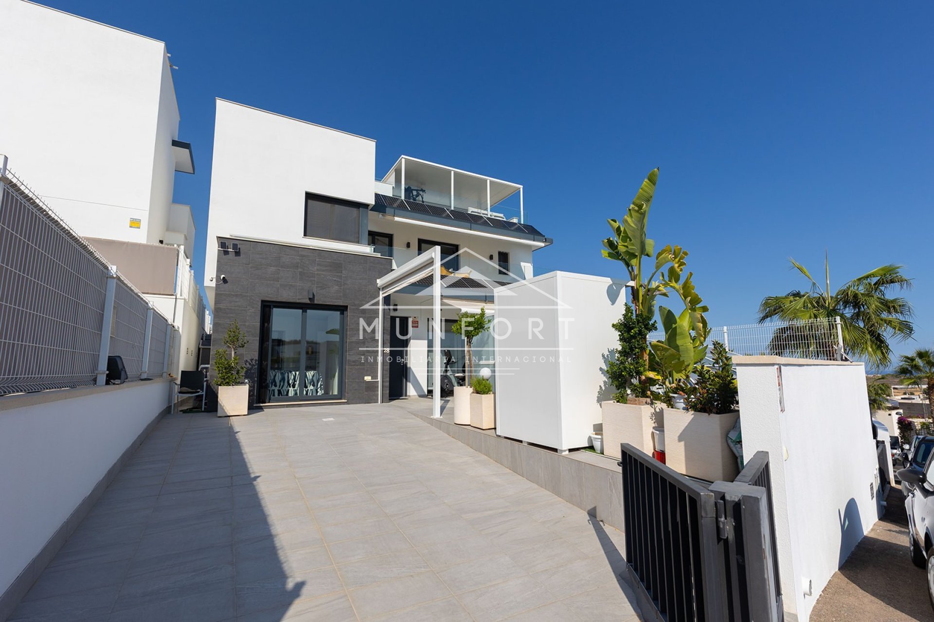 Resale - Villas -
San Miguel de Salinas