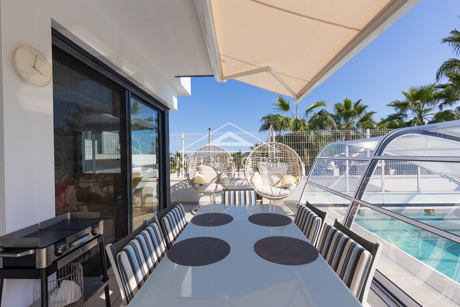 Resale - Villas -
San Miguel de Salinas