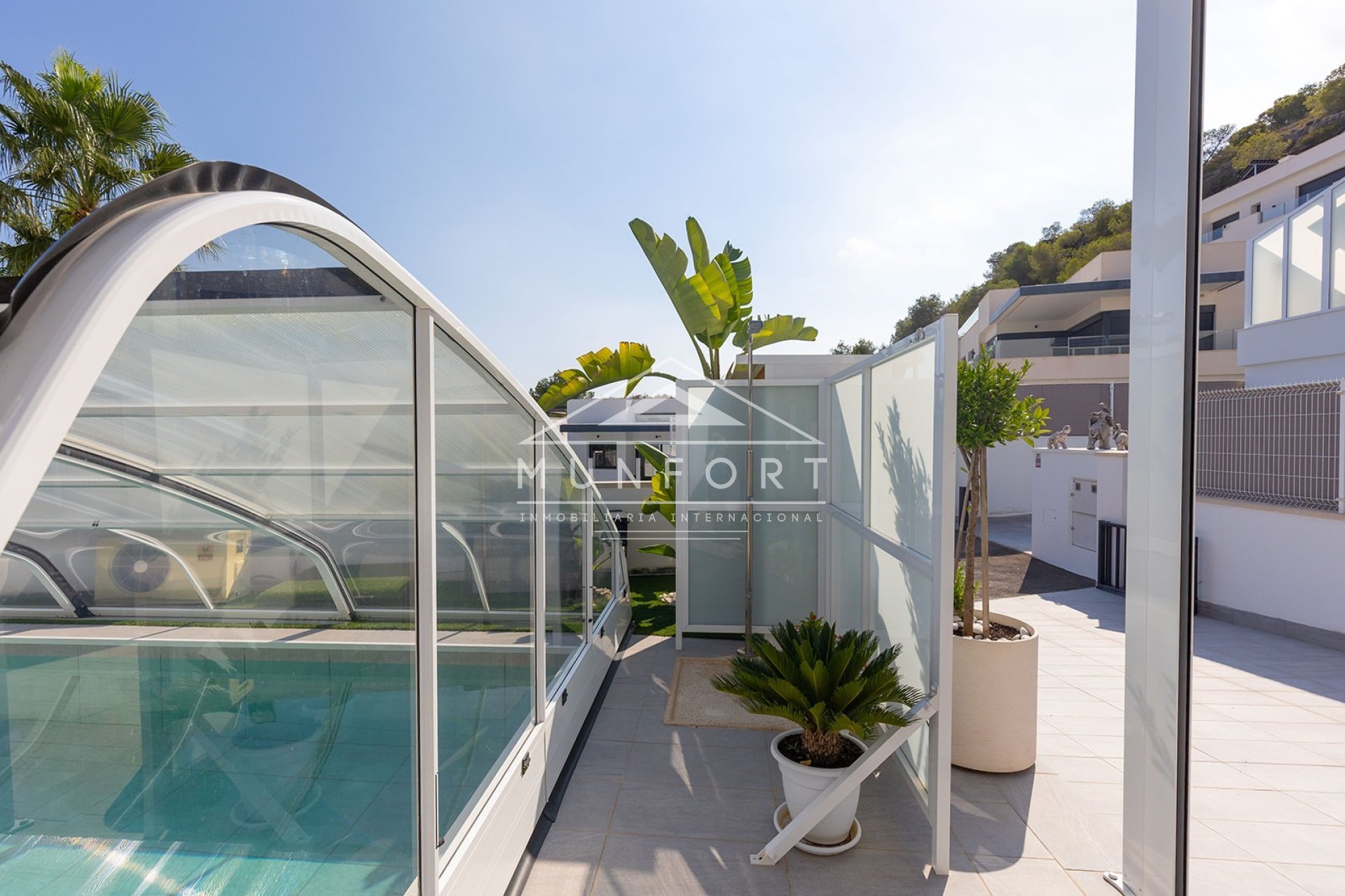 Resale - Villas -
San Miguel de Salinas