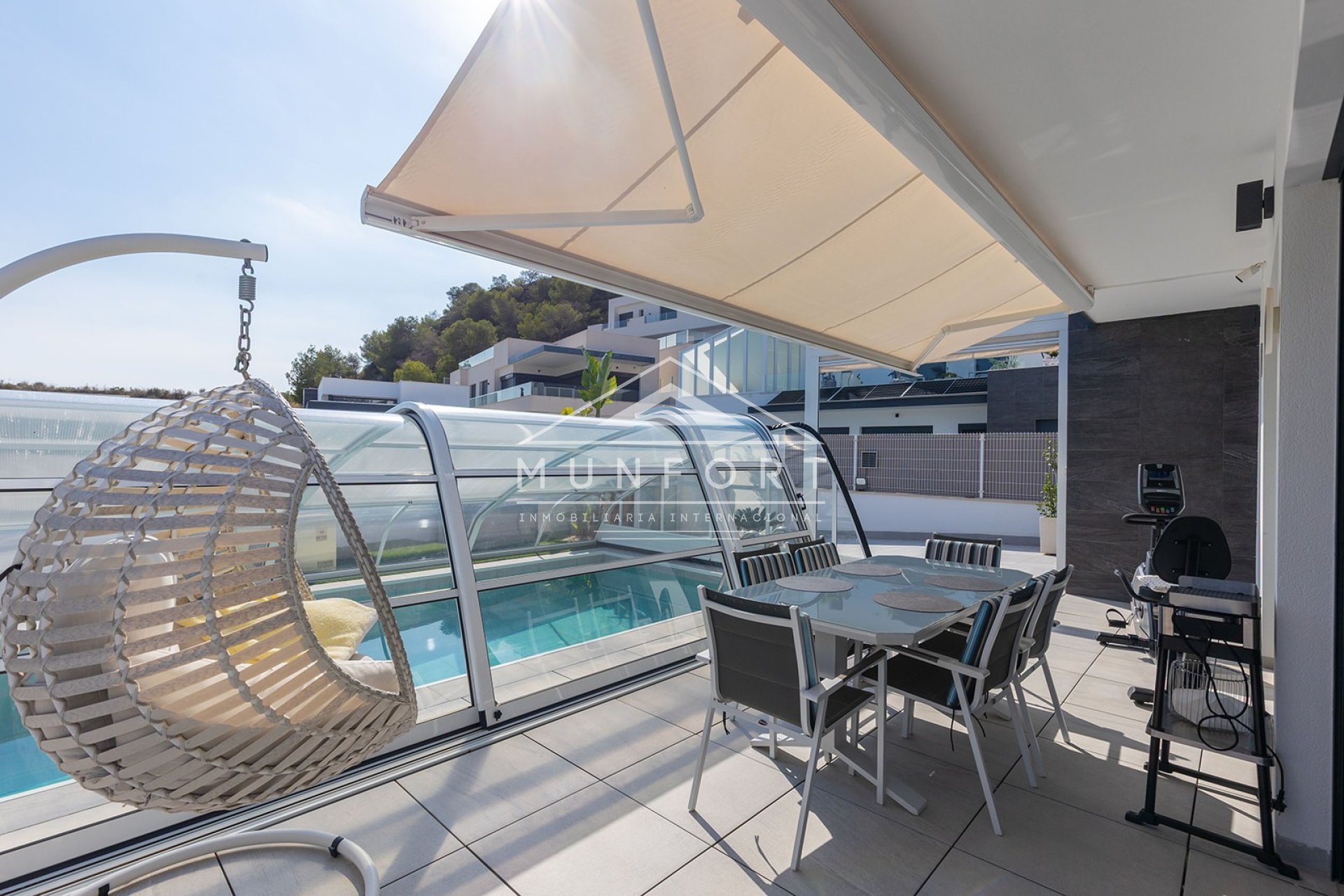 Resale - Villas -
San Miguel de Salinas