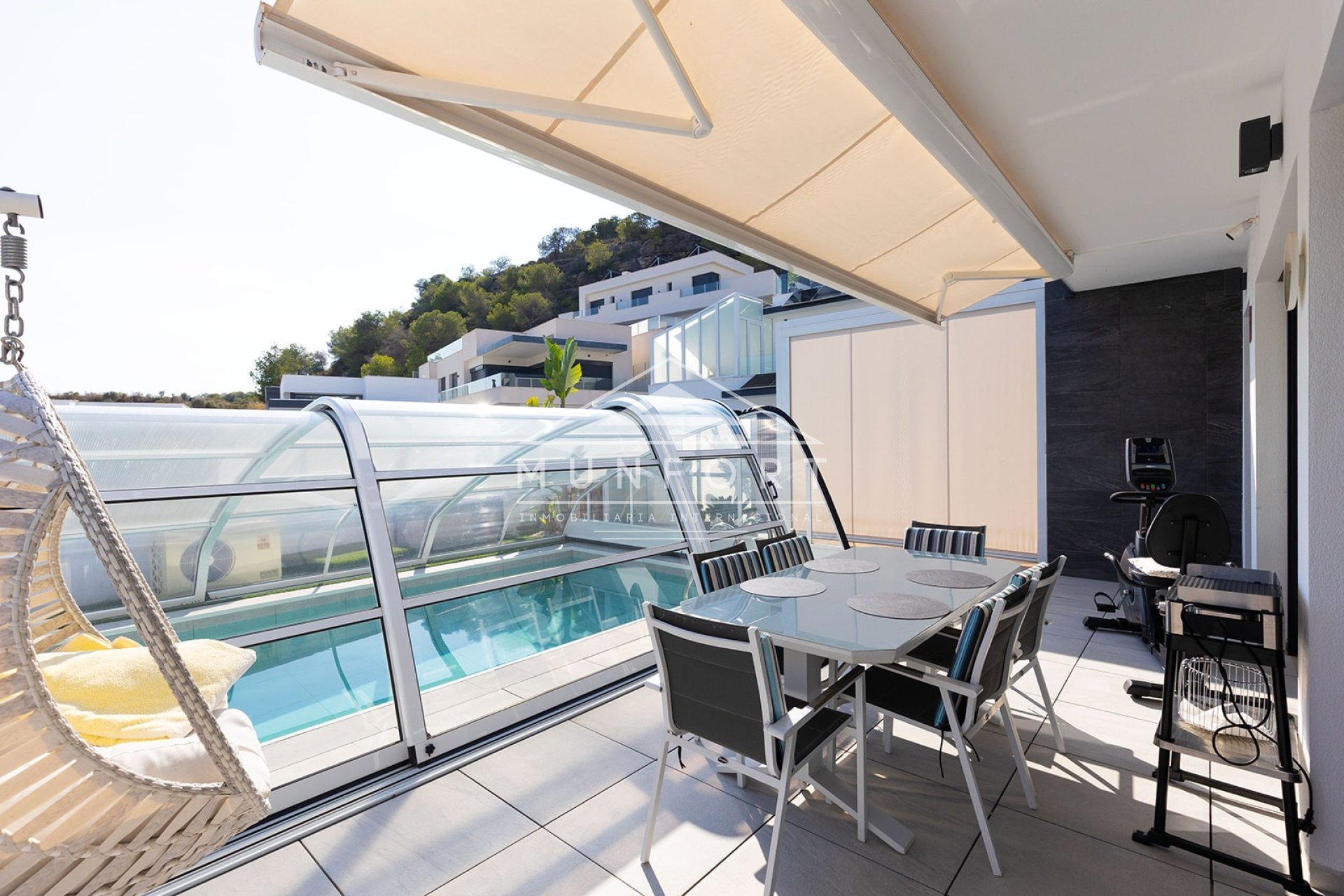 Resale - Villas -
San Miguel de Salinas