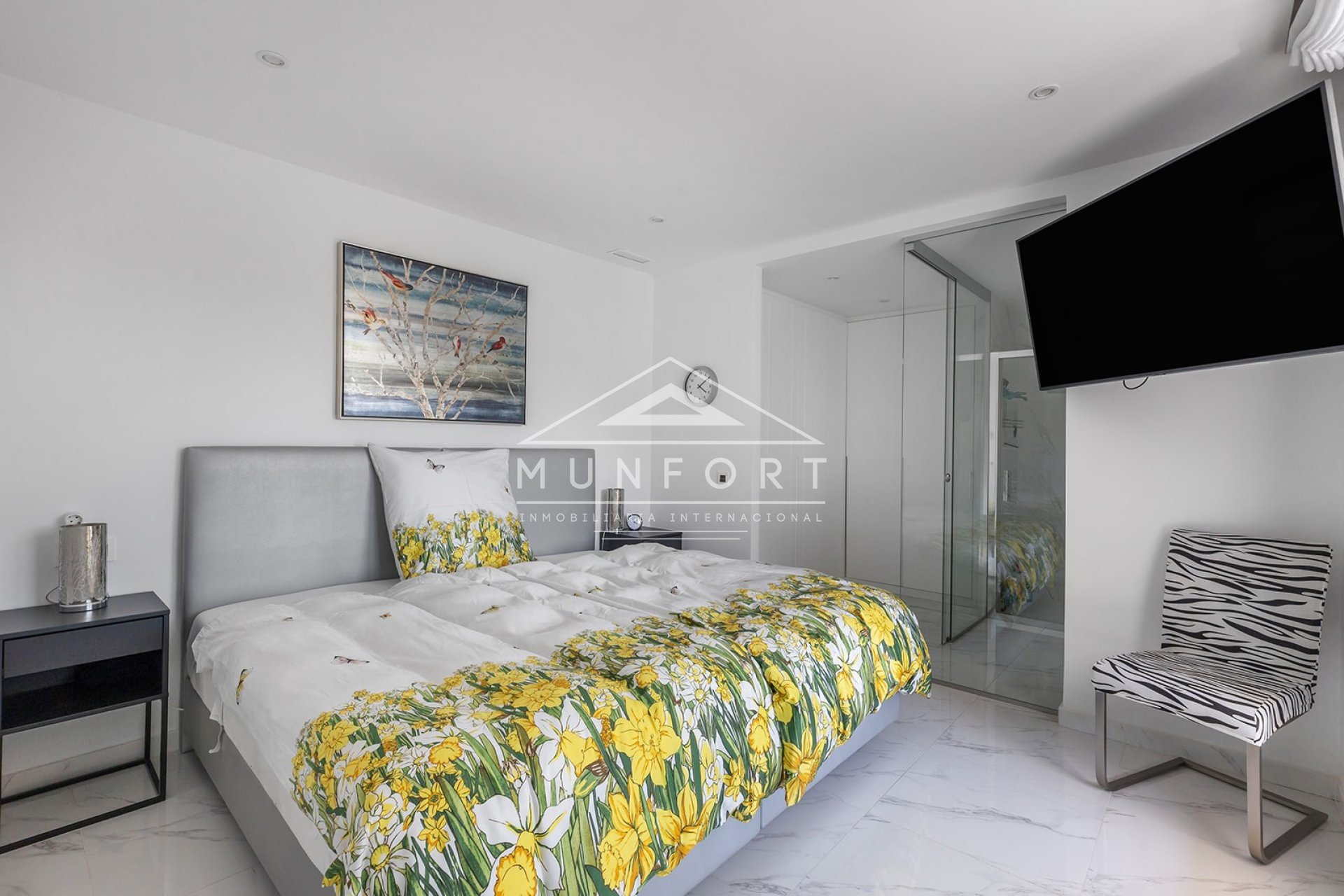 Resale - Villas -
San Miguel de Salinas