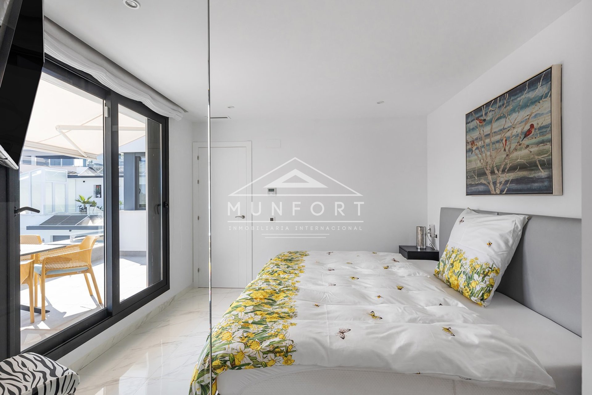 Resale - Villas -
San Miguel de Salinas