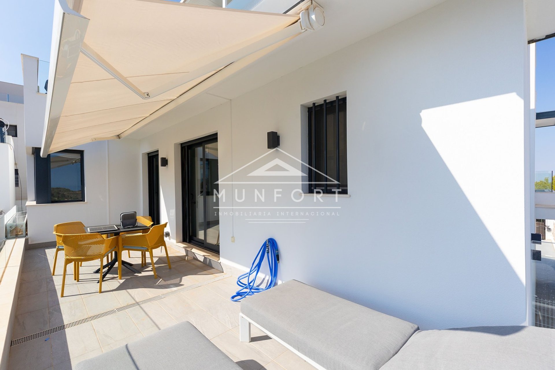 Resale - Villas -
San Miguel de Salinas