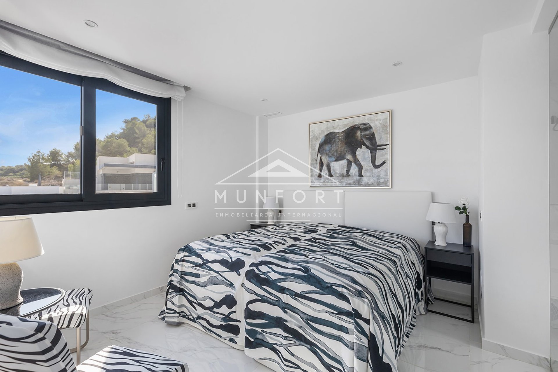 Resale - Villas -
San Miguel de Salinas